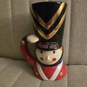 7” Radio City Music Hall & Christmas Spectacular  Rockettes Soldier 3D Mug cup